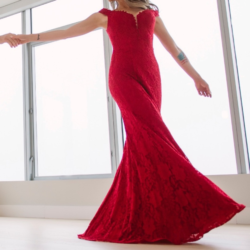 Clarisse - 4801 Off shoulder Red Gown worn once